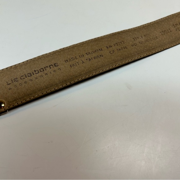 Liz Claiborne Womens Black Belt Croc Embossed, Gold Tone Hardware. Size S - Picture 8 of 8